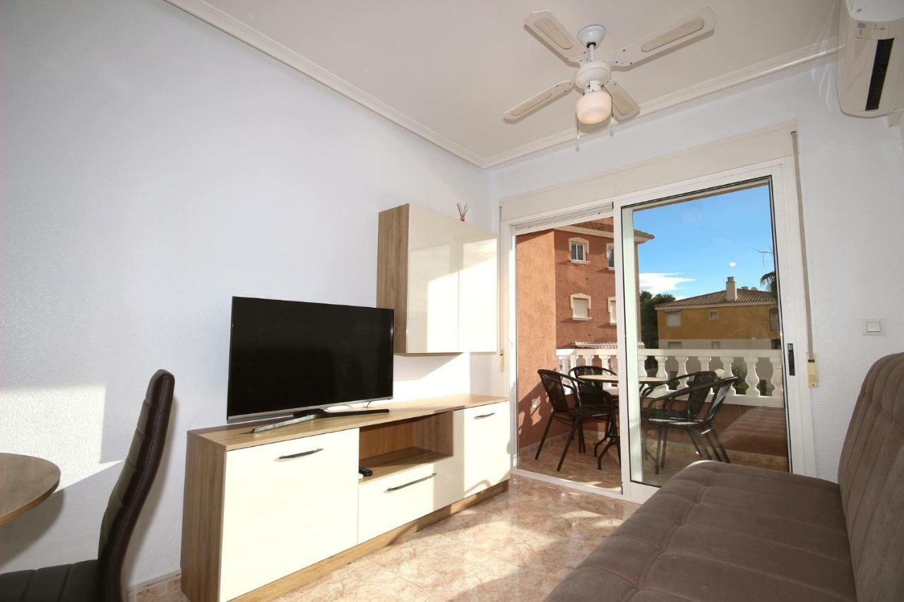 Apartment In La Mata Eneas 6 Торевьиа Экстерьер фото