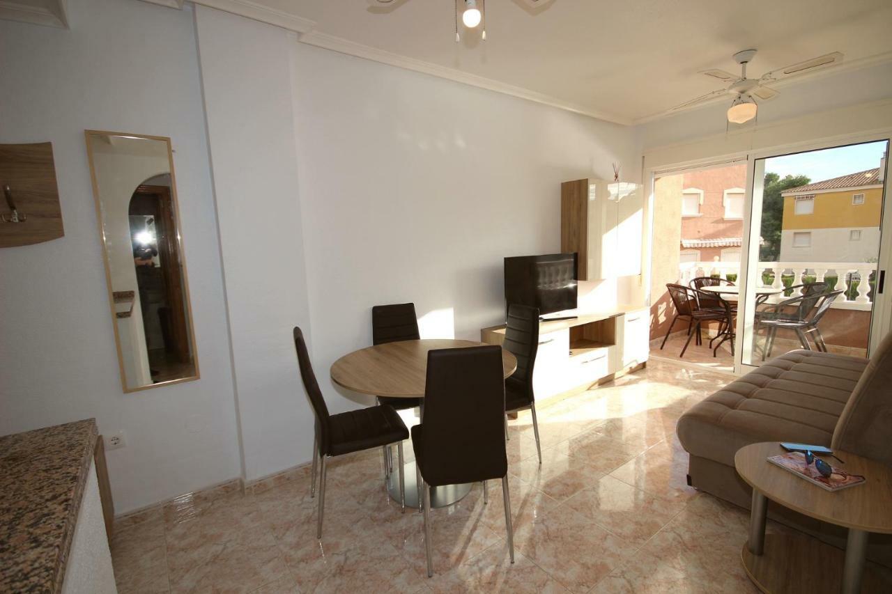 Apartment In La Mata Eneas 6 Торевьиа Экстерьер фото